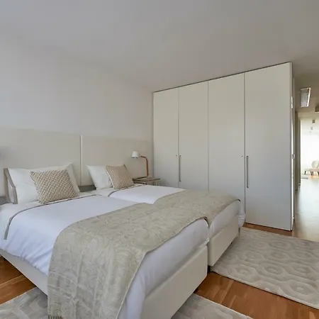 Luxury In The Privileged Lissabon