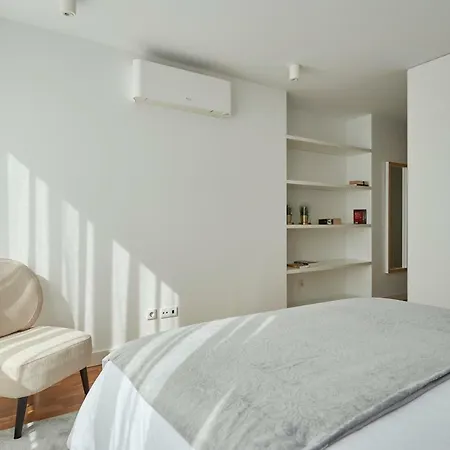 Luxury In The Privileged Apartament Lizbona